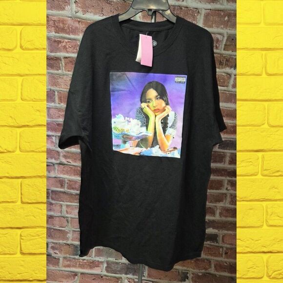 Olivia Rodrigo Sour Album Graphic Tee – Unisex Size XL – Black – 100% Cotton - Picture 1 of 5